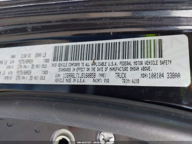 2018 RAM 1500 1C6RR6LT1JS160858 Photo 8