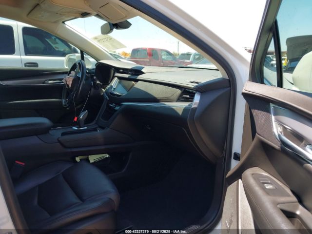 2019 CADILLAC XT5 1GYKNCRS5KZ182111 Photo 4