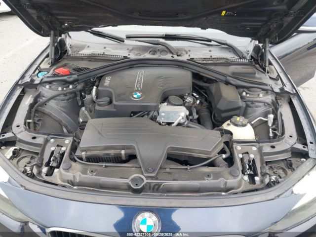 WBA8E1G50HNU13320 BMW 320i