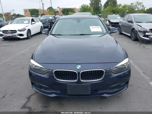 WBA8E1G50HNU13320 BMW 320i