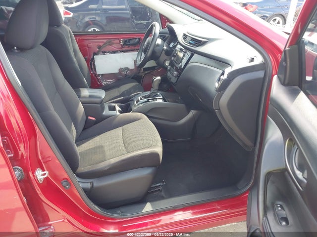 JN1BJ1CP5JW194627 Nissan 2018