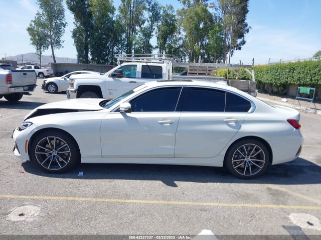 WBA5R1C09LFH54190 BMW 330I