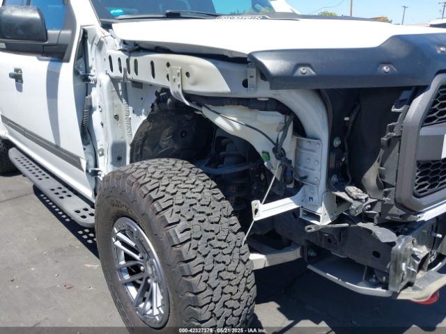 1FTFW1RG4KFC09076 Ford F-150 Raptor