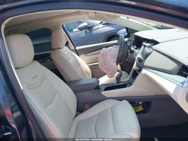 2019 CADILLAC XT5 1GYKNERS7KZ210289 Photo 4