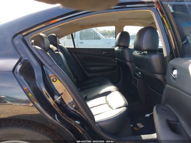 1N4AA5AP0EC461818 Nissan 2014