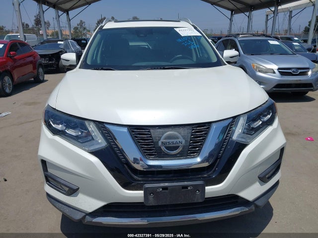 5N1AT2MV5HC882642 Nissan 2017