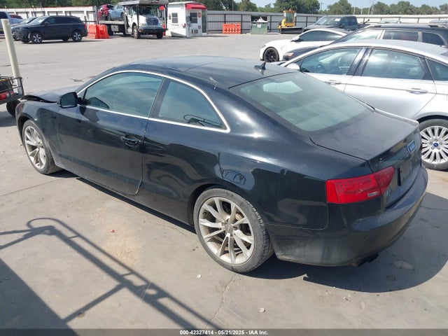 2013 AUDI A5 WAULFAFRXDA001578 Photo 2