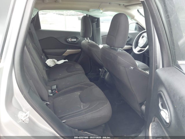 1C4PJLCB0HW640731 Jeep 2017