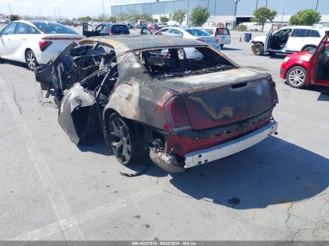 2021 CHRYSLER 300 2C3CCABG3MH660642 Photo 2