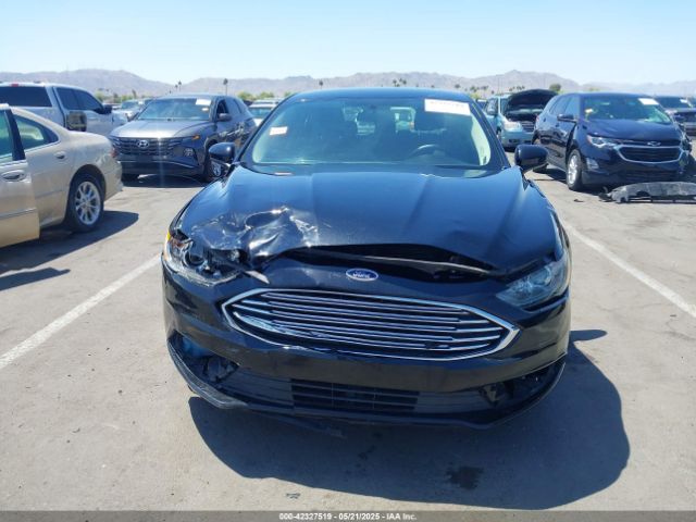 3FA6P0LUXHR306371 Ford Fusion Hybrid Se