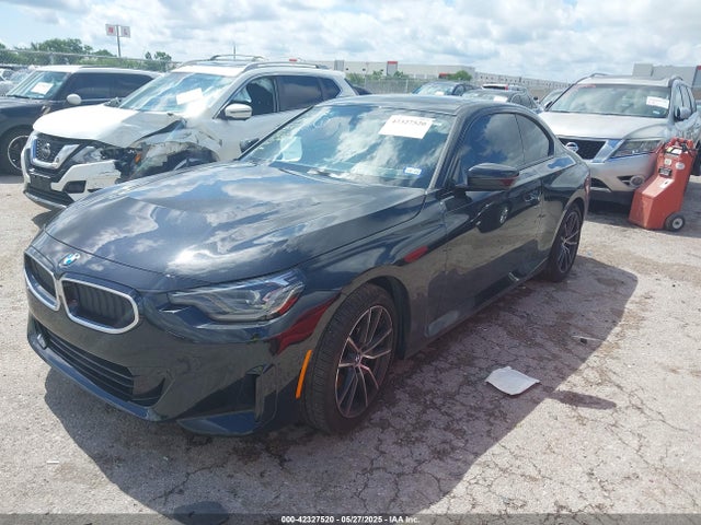 BMW 230I 2025 3MW23CM03S8F01241 Image 2