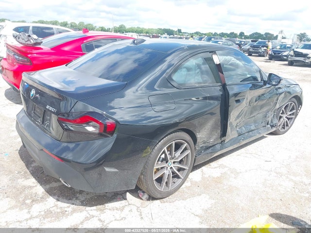 BMW 230I 2025 3MW23CM03S8F01241 Image 4