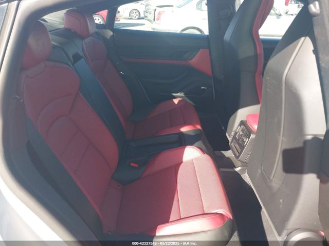 WP0AA2Y13MSA17964 Porsche Taycan