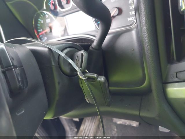 1GCVKREC0EZ412350 Chevrolet Silverado 1500 1lt