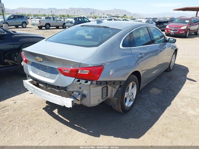 1G1ZD5ST7PF242834 Chevrolet Malibu Fwd 1lt