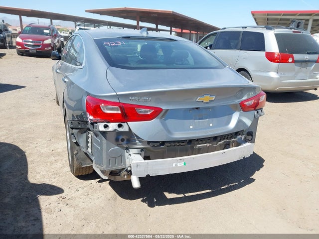 1G1ZD5ST7PF242834 Chevrolet Malibu Fwd 1lt