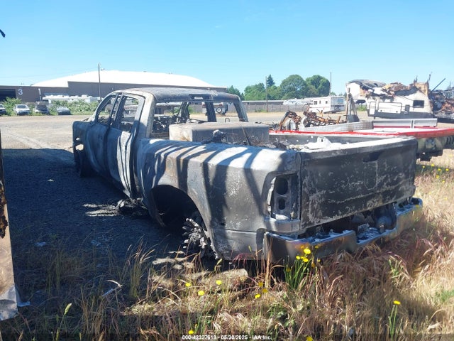 3C63RRGLXRG295194 RAM 3500 Tradesman 4x4 8&#039; Box