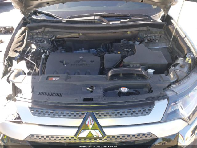 2020 MITSUBISHI OUTLANDER JA4AD3A35LZ048784 Photo 9