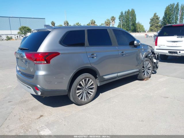 2020 MITSUBISHI OUTLANDER JA4AD3A35LZ048784 Photo 3