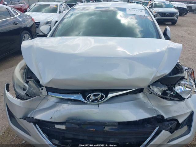 5NPDH4AE9GH673152 Hyundai ELANTRA SE