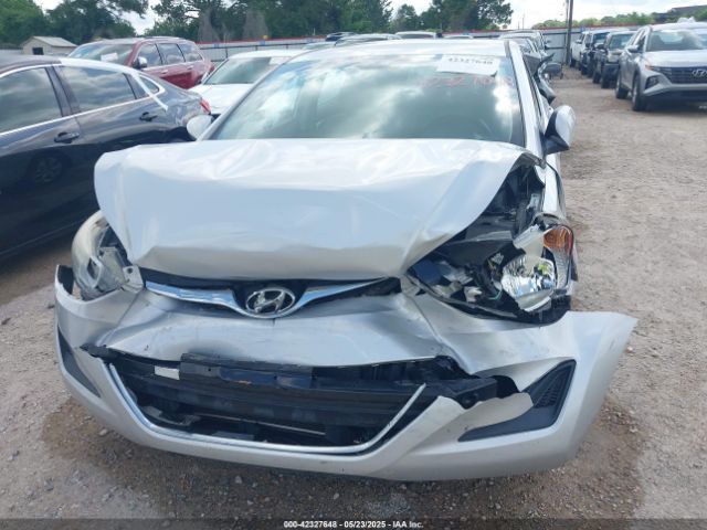 5NPDH4AE9GH673152 Hyundai ELANTRA SE