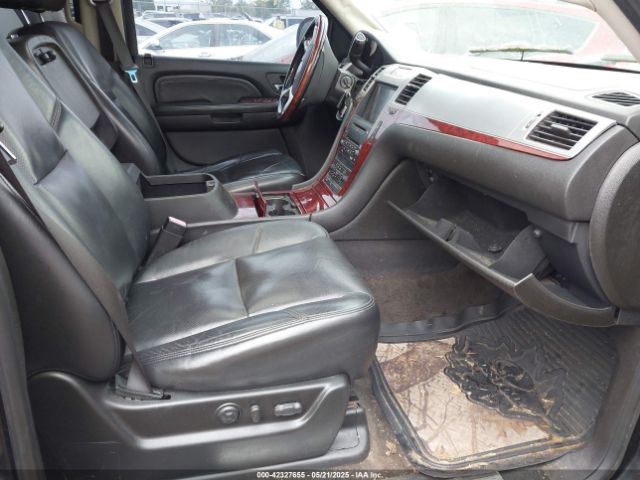 2008 CADILLAC ESCALADE ESV 1GYFK66828R106598 Photo 4
