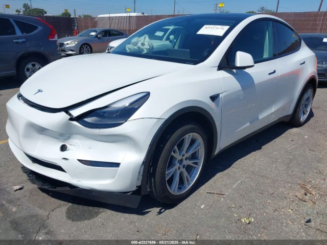 7SAYGAEE4PF851063 Tesla Model Y Awd/long Range Dual Motor All-wheel Drive