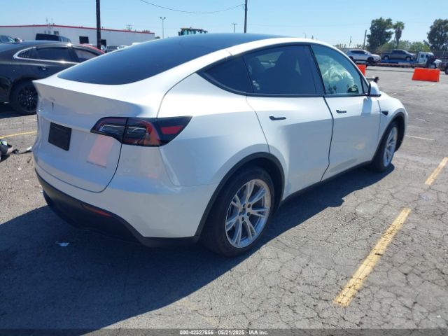 7SAYGAEE4PF851063 Tesla Model Y Awd/long Range Dual Motor All-wheel Drive