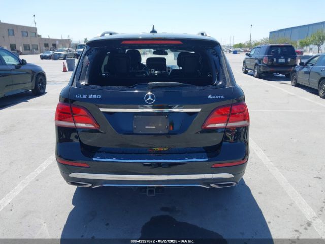 4JGDA5HB3HA823802 Mercedes-Benz m276