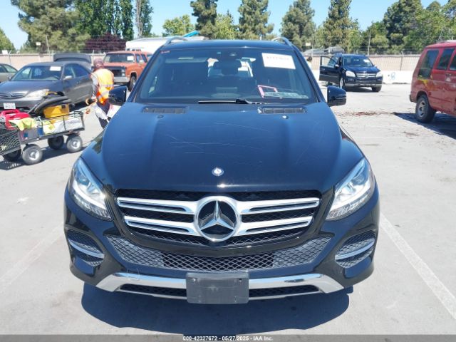 4JGDA5HB3HA823802 Mercedes-Benz m276