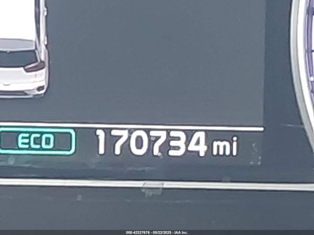 KNDCB3LC2L5396101 KIA NIRO LX