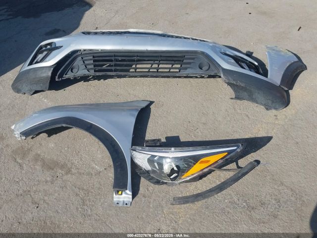 KNDCB3LC2L5396101 KIA NIRO LX