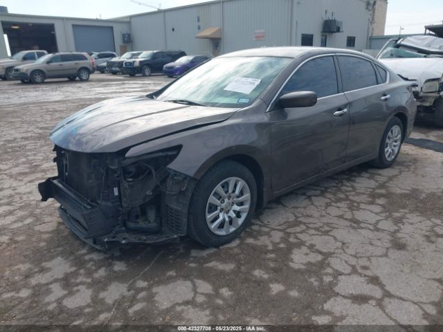 1N4AL3AP5GC126037 Nissan 2016