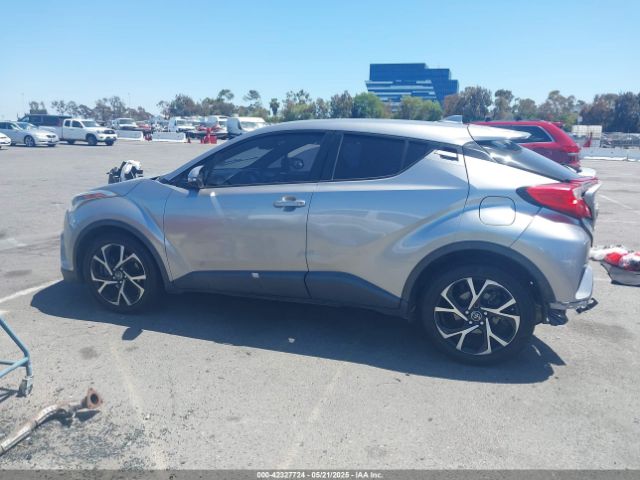 NMTKHMBX2JR057798 Toyota 3zr-fae