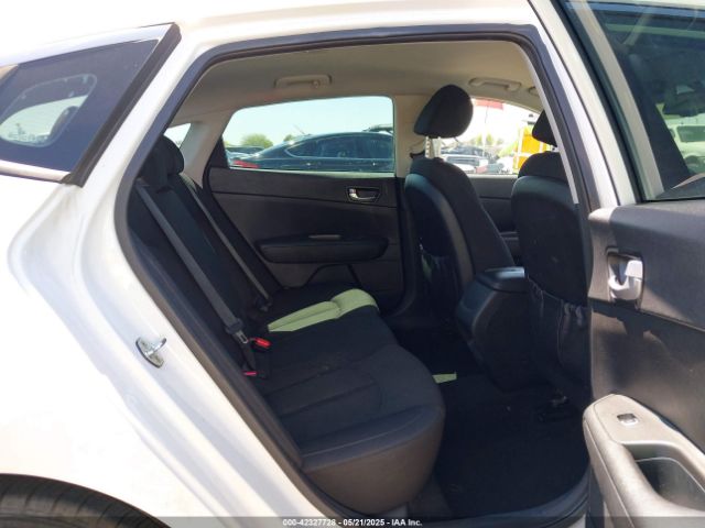 5XXGT4L33GG013871 KIA Optima Lx