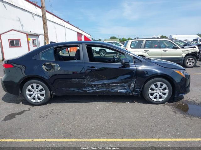 5YFB4MDE8RP177716 Toyota COROLLA LE