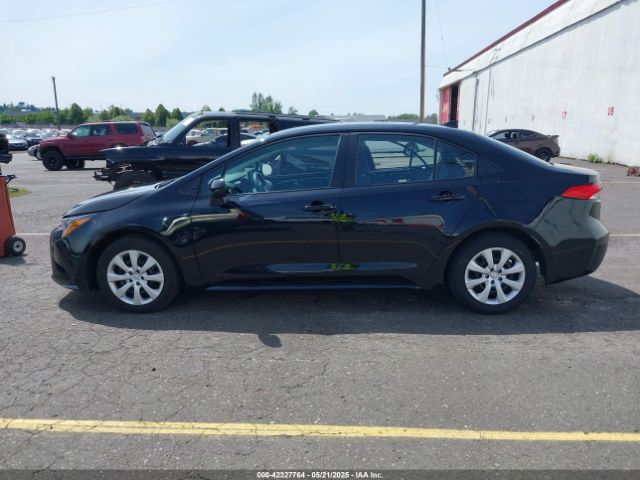 5YFB4MDE8RP177716 Toyota COROLLA LE