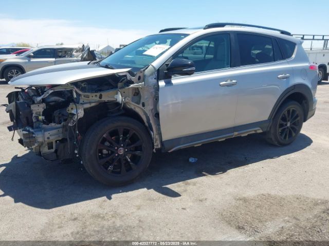 2T3WFREV9JW424260 Toyota Rav4 Adventure