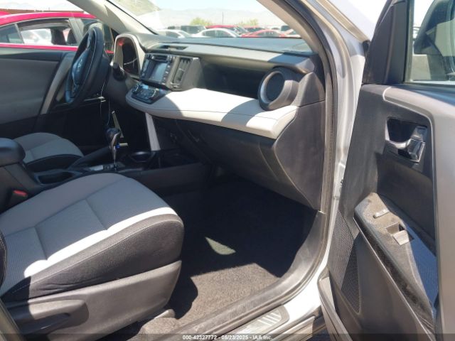 2T3WFREV9JW424260 Toyota Rav4 Adventure