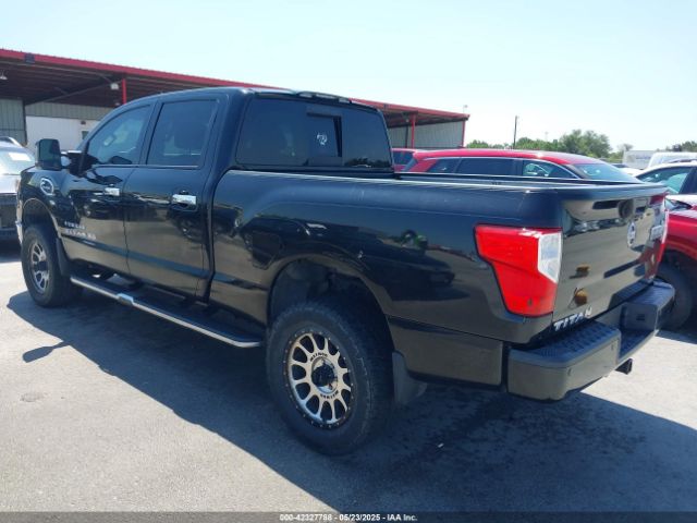 2017 NISSAN TITAN XD 1N6BA1F41HN557629 Photo 2