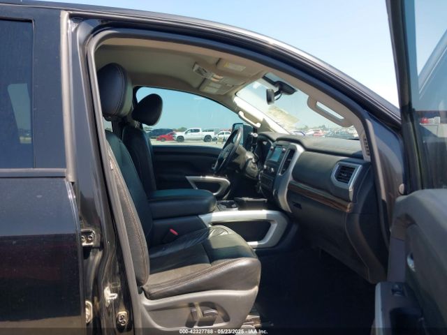 2017 NISSAN TITAN XD 1N6BA1F41HN557629 Photo 4