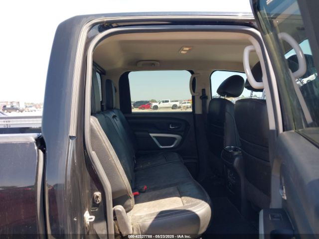 2017 NISSAN TITAN XD 1N6BA1F41HN557629 Photo 7