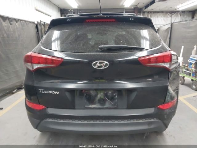 KM8J33A43HU276073 Hyundai TUCSON SE