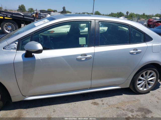 JTDHPRAE8LJ007628 Toyota COROLLA LE