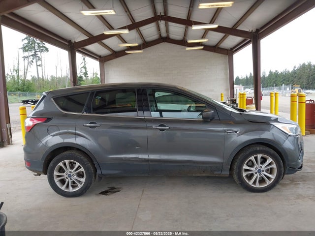 1FMCU9G93HUC97081 Ford ESCAPE SE