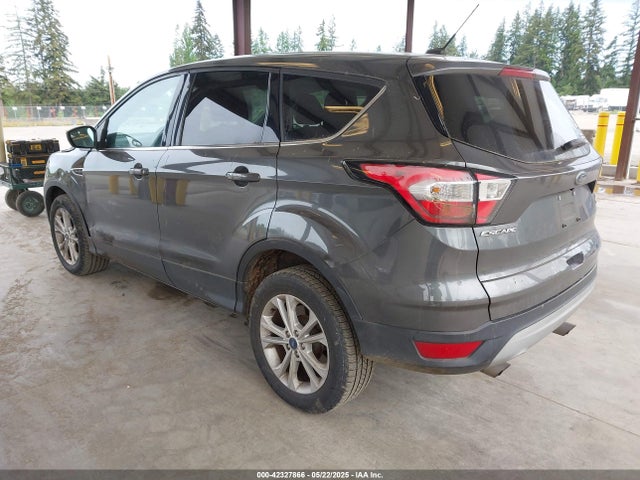 1FMCU9G93HUC97081 Ford ESCAPE SE