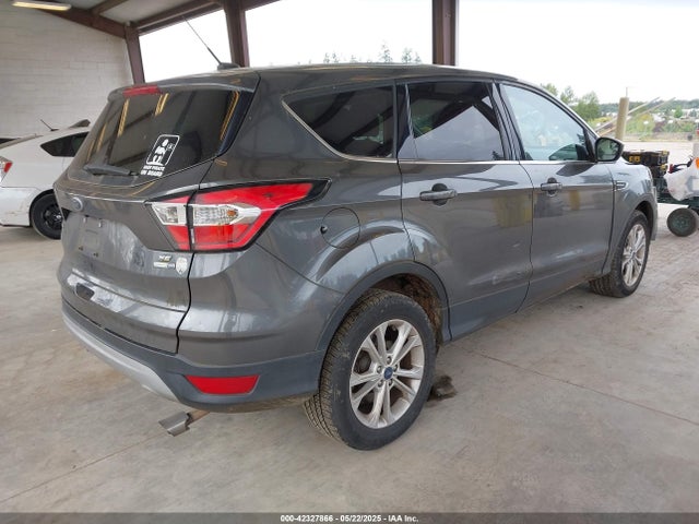 1FMCU9G93HUC97081 Ford ESCAPE SE