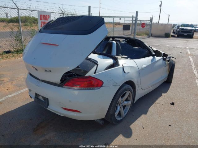 2014 BMW Z4 WBALL5C53EJ105512 Photo 3