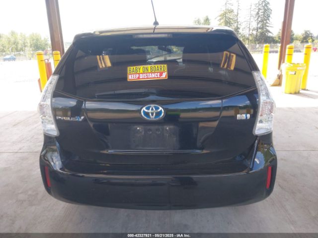 JTDZN3EUXE3330479 Toyota Prius V Five/three/two
