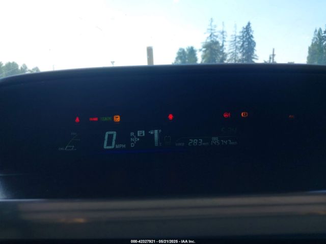 JTDZN3EUXE3330479 Toyota Prius V Five/three/two